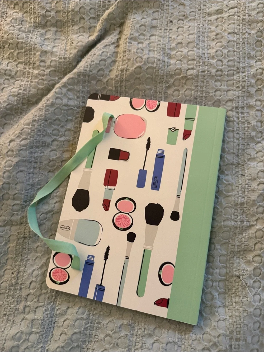Clinique Pink & Mint Beauty Tools Notebook
